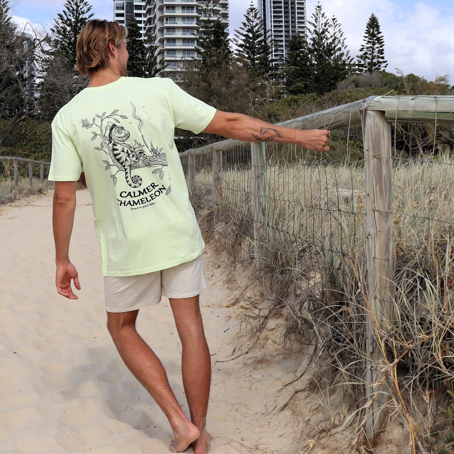 (ALMOST SOLD OUT) Calmer Chameleon T-Shirt